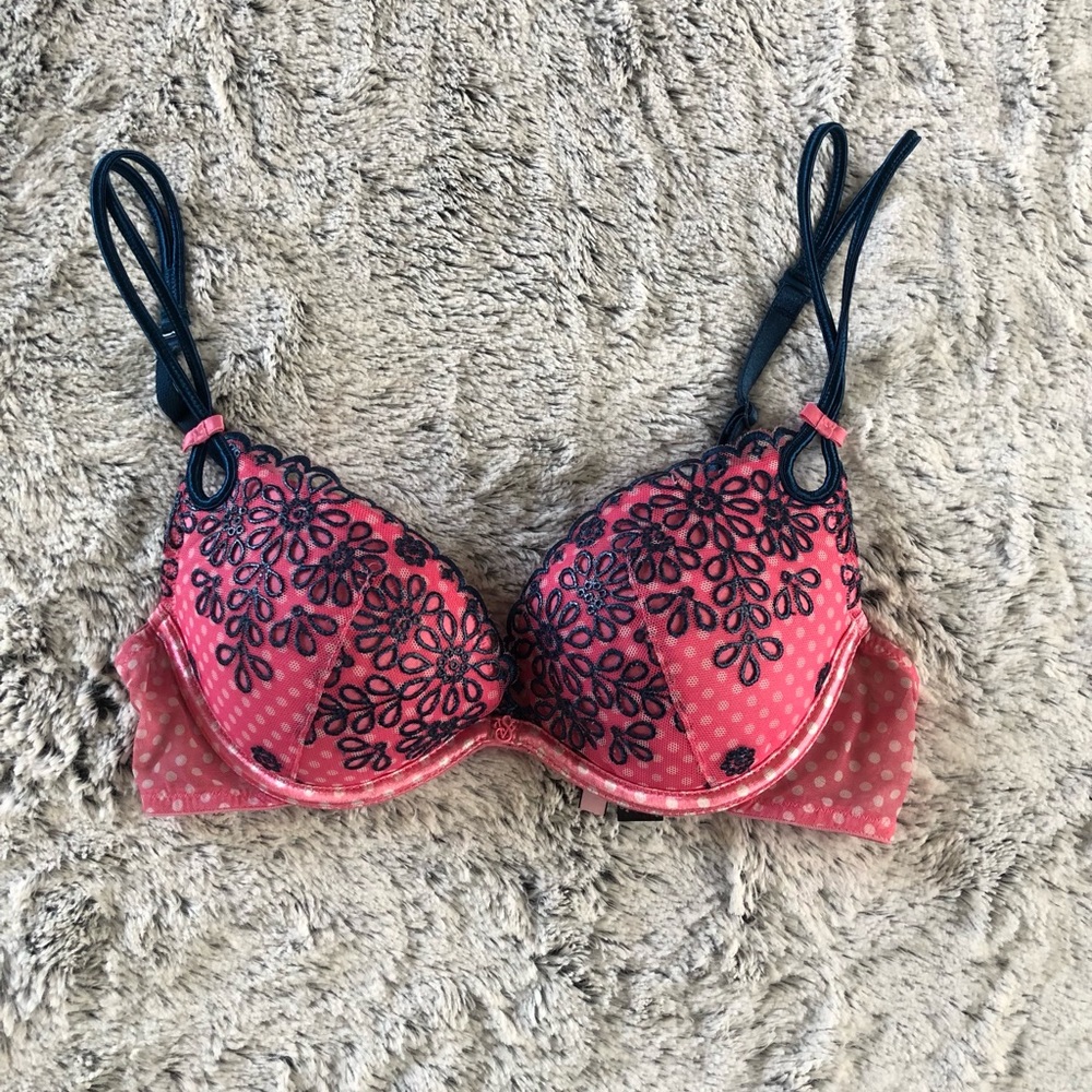 Victoria’s Secret Push Up Bra
